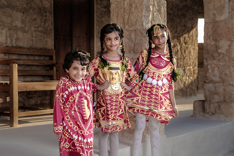 National Day 2015 Shaikhat Al Zayn KIDS
